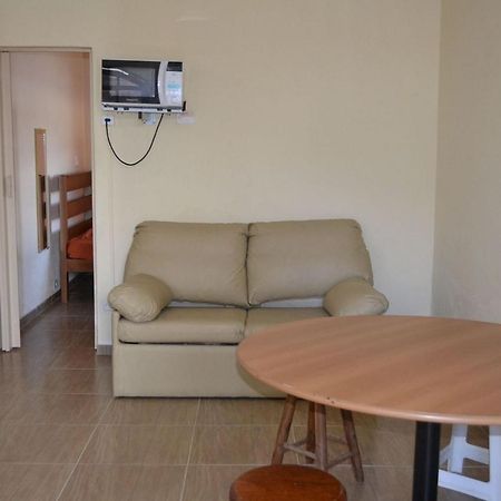 0001.09 - Maranduba - Chale Terreo - 1 Dormitorio - 6 Pessoas - 2 Quadras Do Mar - Piscina - Wi-Fi Ubatuba Dış mekan fotoğraf