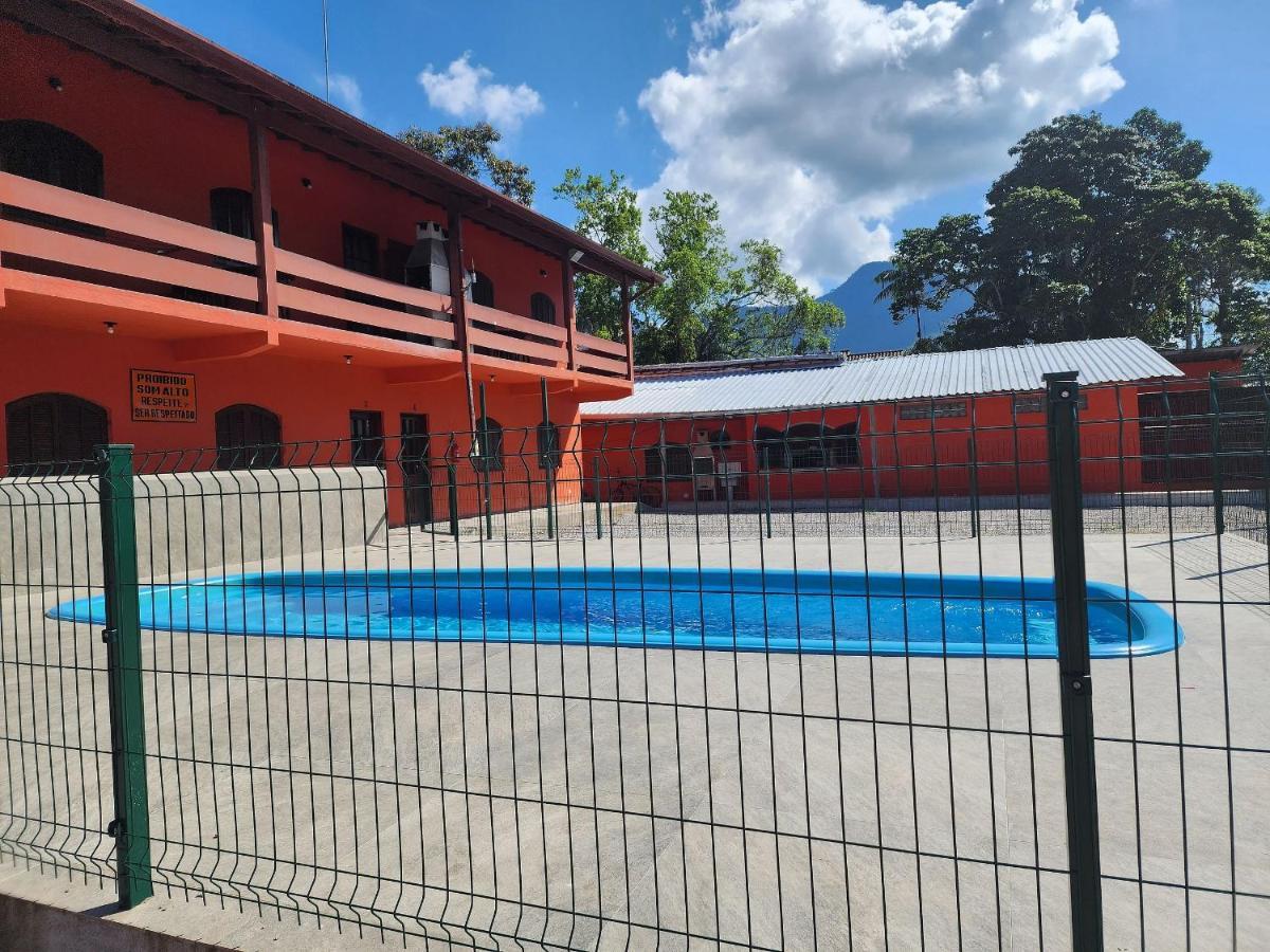0001.09 - Maranduba - Chale Terreo - 1 Dormitorio - 6 Pessoas - 2 Quadras Do Mar - Piscina - Wi-Fi Ubatuba Dış mekan fotoğraf